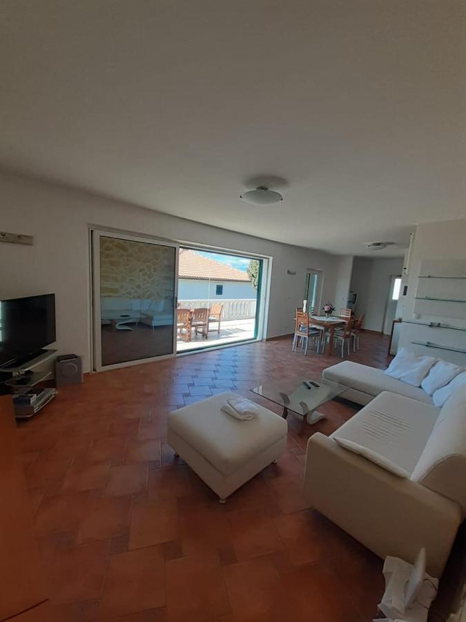 Apartments Ilicic 苏佩塔尔 外观 照片