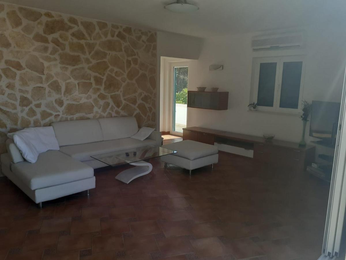 Apartments Ilicic 苏佩塔尔 外观 照片